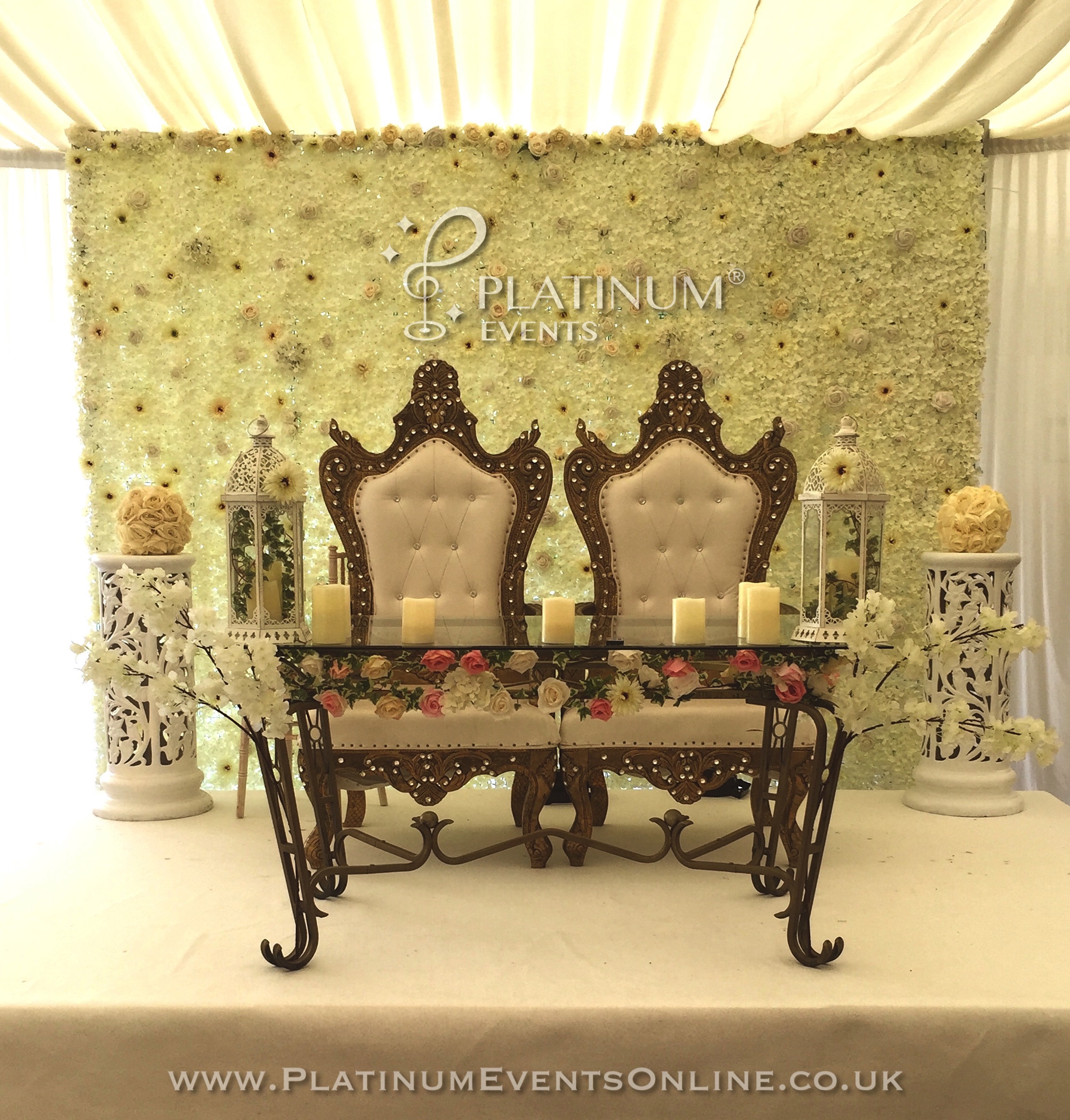 Bespoke Vintage Glass Head Table Design – Keythorpe Manor