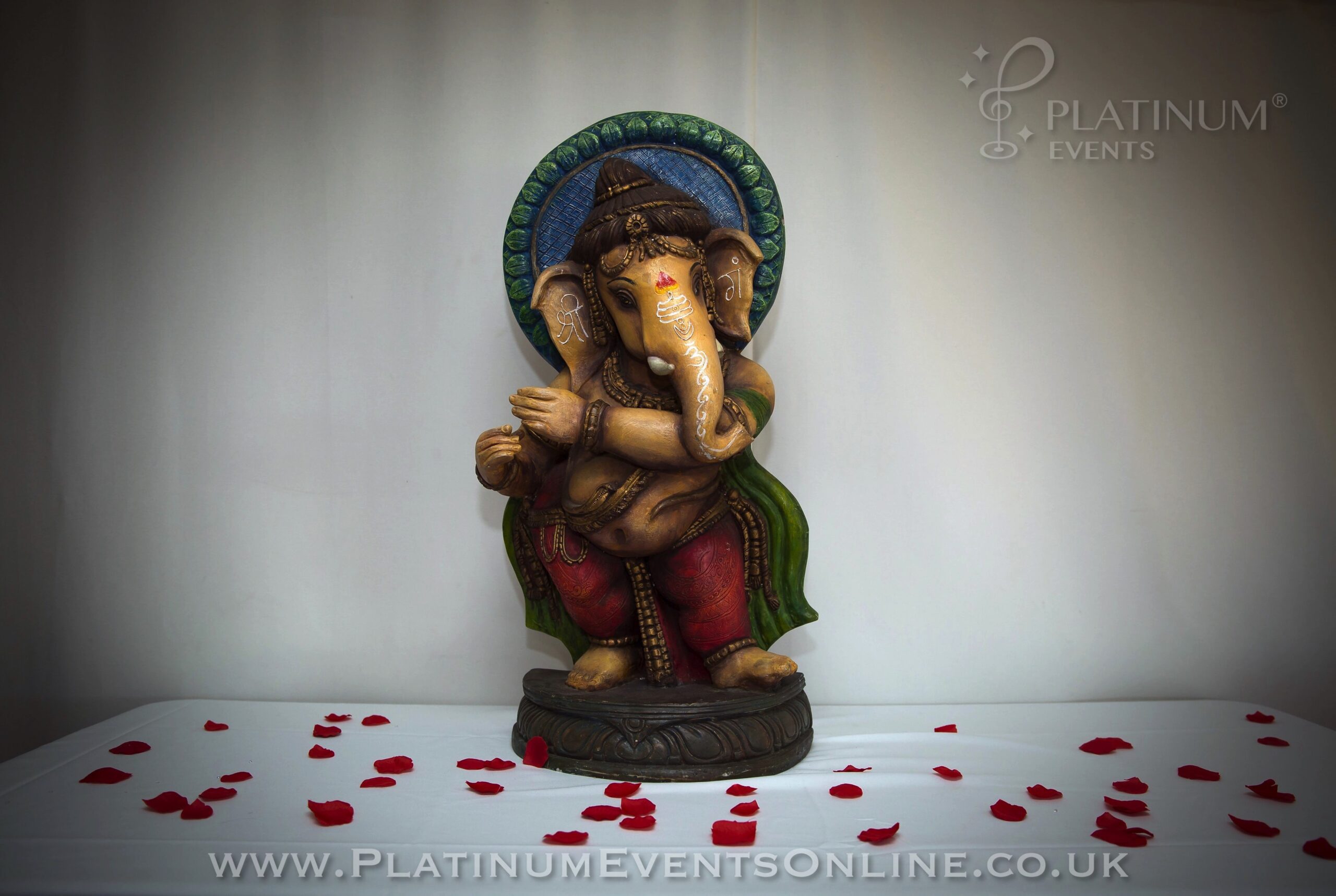 Ganesh Murti Entrance Feature